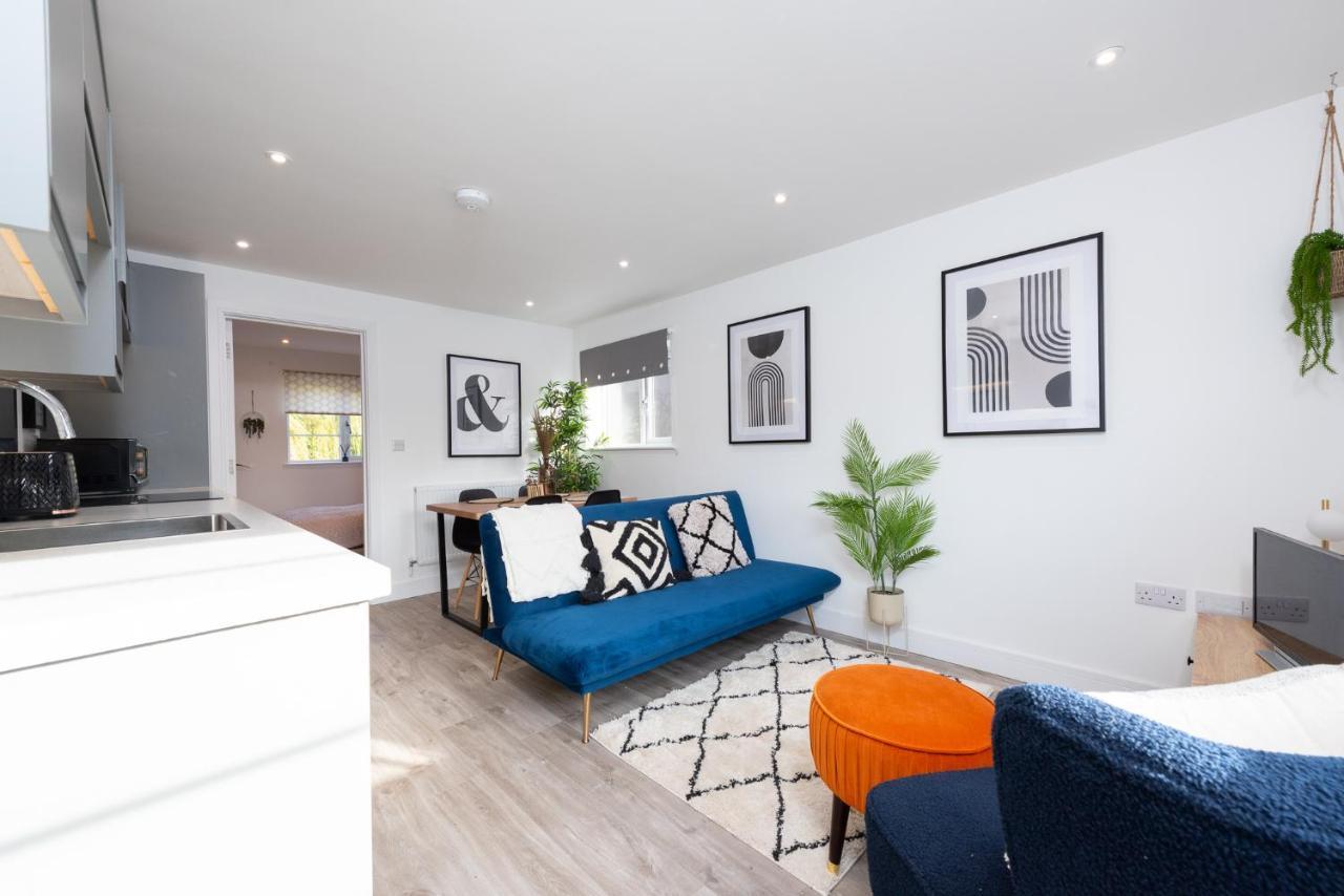 Stratford-Upon-Avon Luxury Snug With Free Parking Apartment Exterior photo